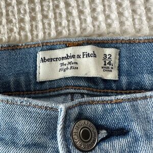 Abercrombie & Fitch High Rise Jeans - Classic Blue